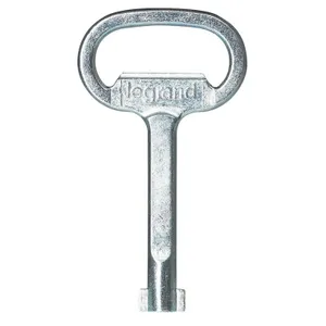 Ключ с квадр. выст. 8мм Leg 036538
